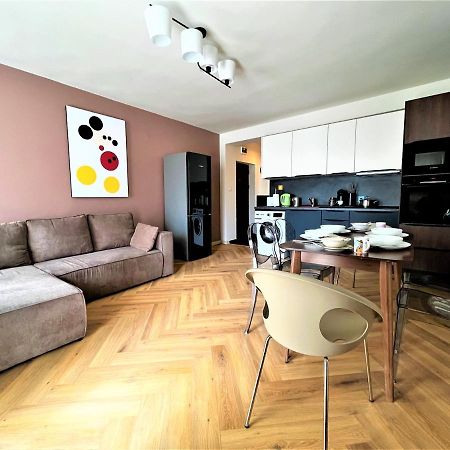 Bravo 5 Holiday Home Pantai Sunny Luaran gambar