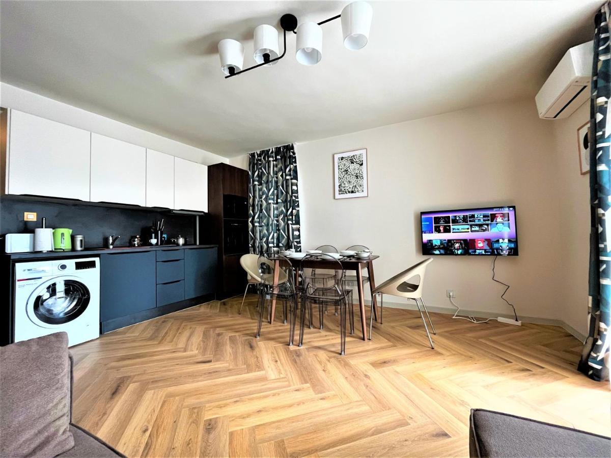 Bravo 5 Holiday Home Pantai Sunny Luaran gambar