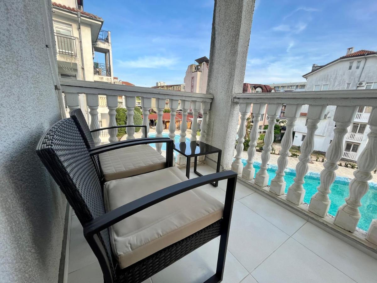 Bravo 5 Holiday Home Pantai Sunny Luaran gambar